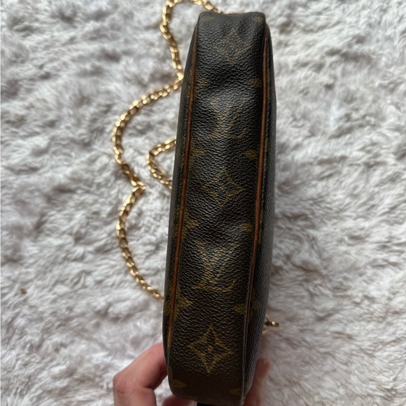 Louis Vuitton Monogram Marly Bandouliere Bag - Picture 6 of 11